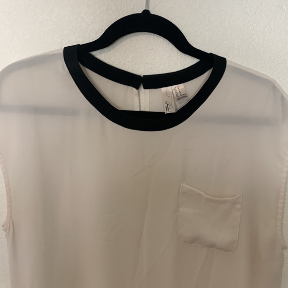 Sheer Blouse - Picture 2 of 7